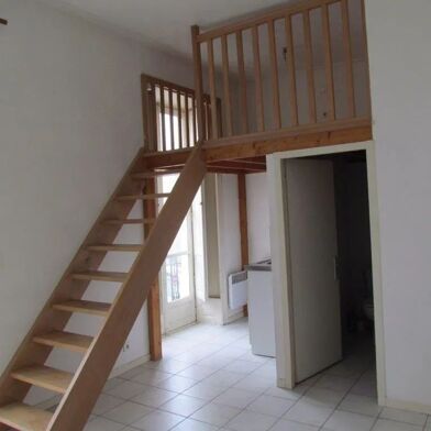 Appartement 1 pièces 590 €