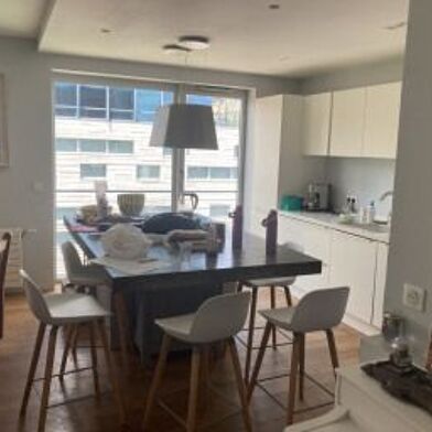 Appartement 5 pièces 865 €