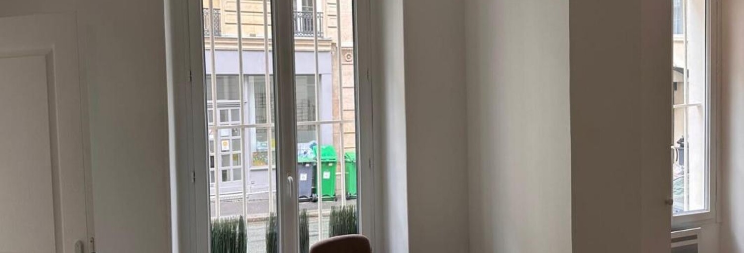 Appartement 1 Pièce 34 m² à louer à Paris 9 (75009)