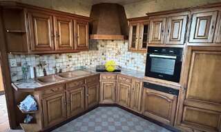 Maison 5 Pièces 137 m² à vendre à Ainay-le-Château (03360)