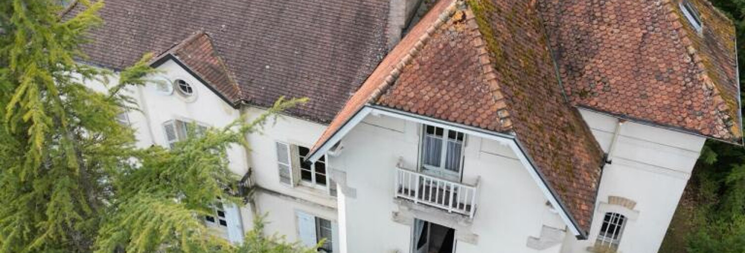 Maison 15 Pièces 300 m² à vendre à Le Montsaugeonnais (52190)