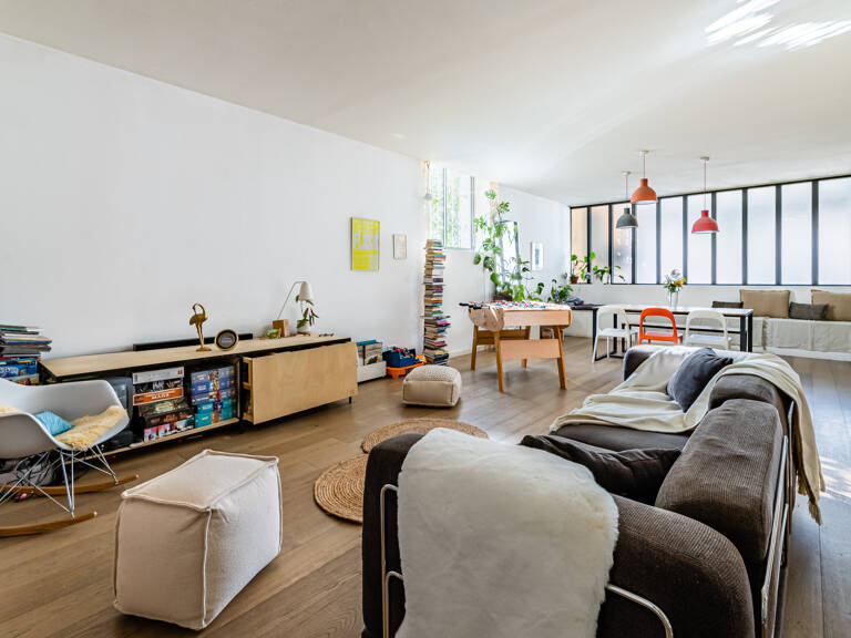 Appartement spacieux, plein centre, type loft — photo 1