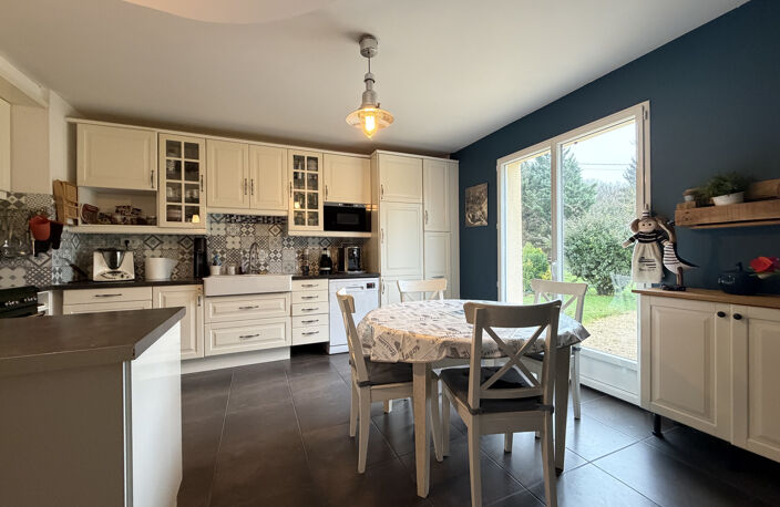 Maison avec 4 chambres et garage -  Nargis — photo 2