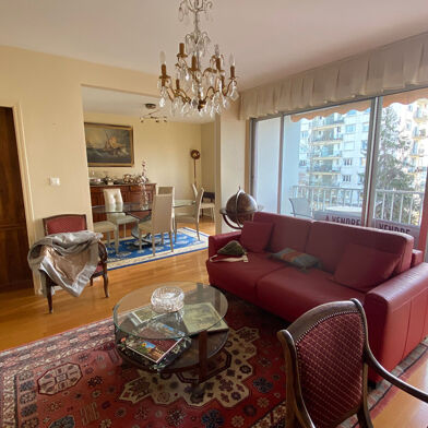 Appartement 5 pièces 352000 €