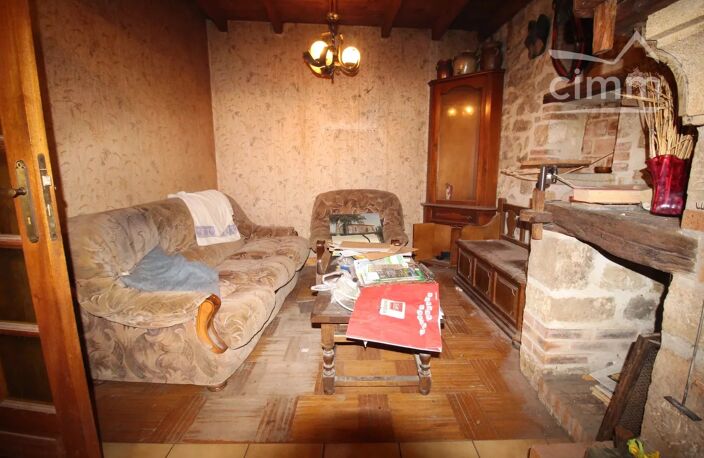 A vendre maison de village avec jardin, un local de rangement et — photo 3