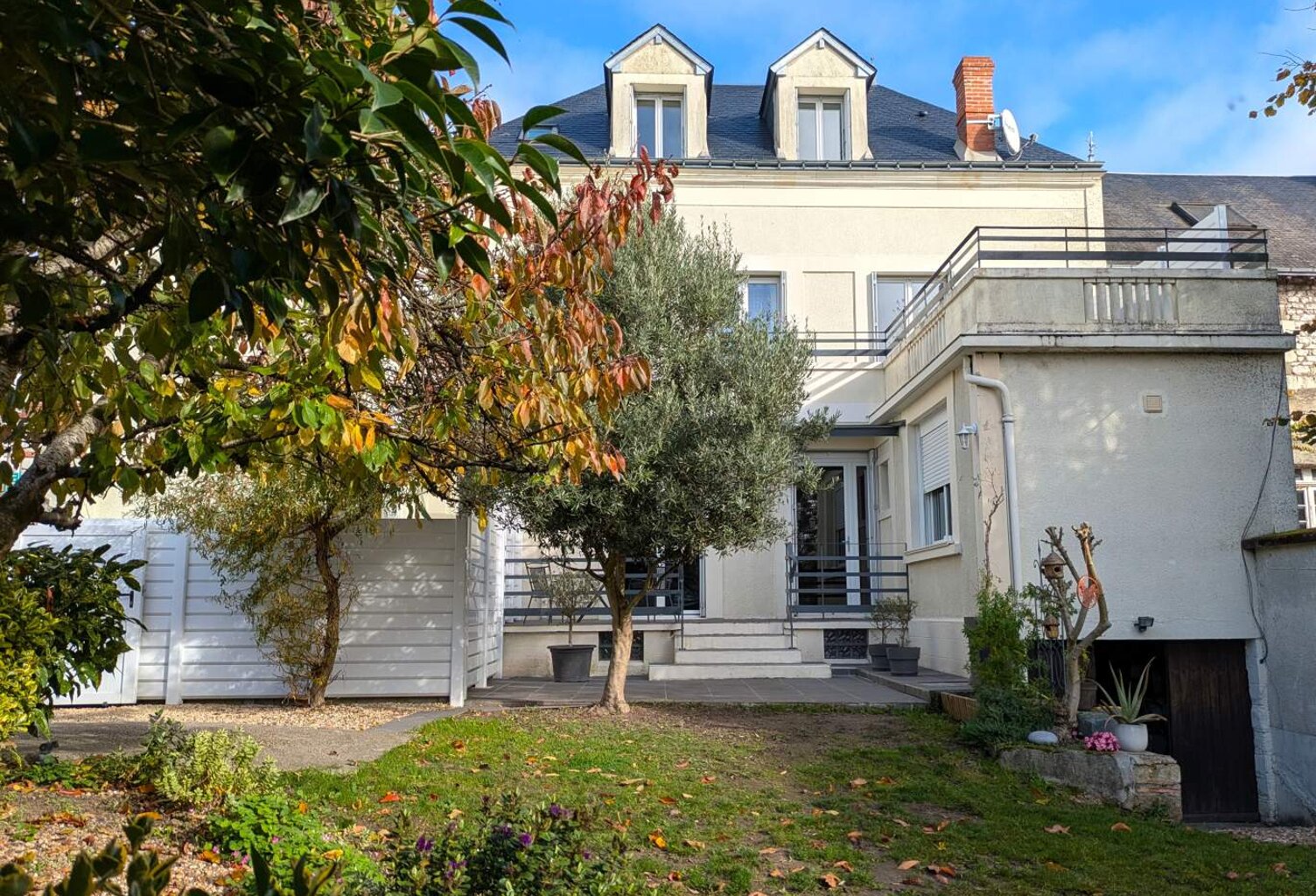 Vente maison 7 pièces 158 m² Pouzay (37800) — photo 1