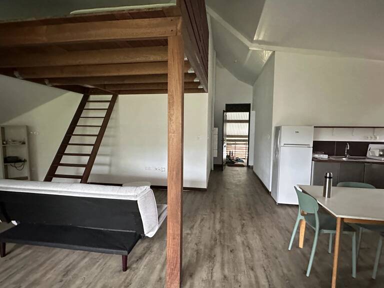 Votre appartement  T1bis à deux pas de la plage de REMIRE MONTJOLY — photo 1