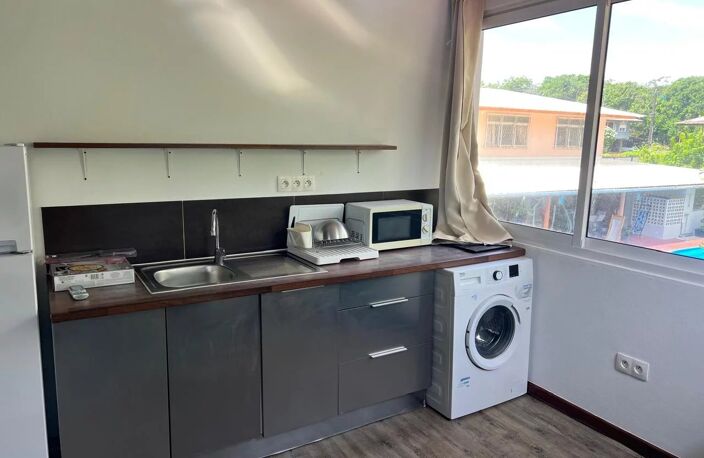 Votre appartement  T1bis à deux pas de la plage de REMIRE MONTJOLY — photo 2