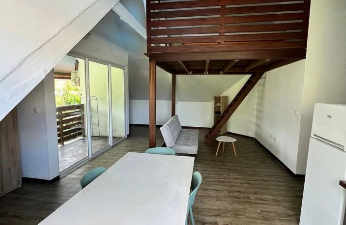 Votre appartement  T1bis à deux pas de la plage de REMIRE MONTJOLY — photo 4