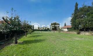 Terrain  1465 m² à vendre à Saint-Médard-en-Jalles (33160)