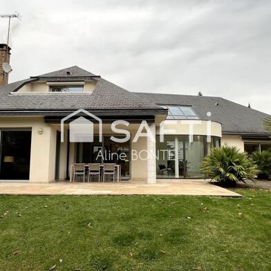 Maison 7 pièces 1090000 €