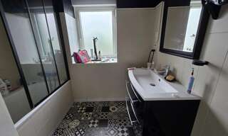 Maison 5 Pièces 137 m² à vendre à La Ville-ès-Nonais (35430)