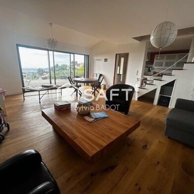 Maison 4 pièces 630000 €