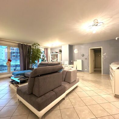 Appartement 5 pièces 547000 €