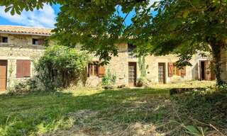 Maison 8 Pièces 204 m² à vendre à Lezay (79120)