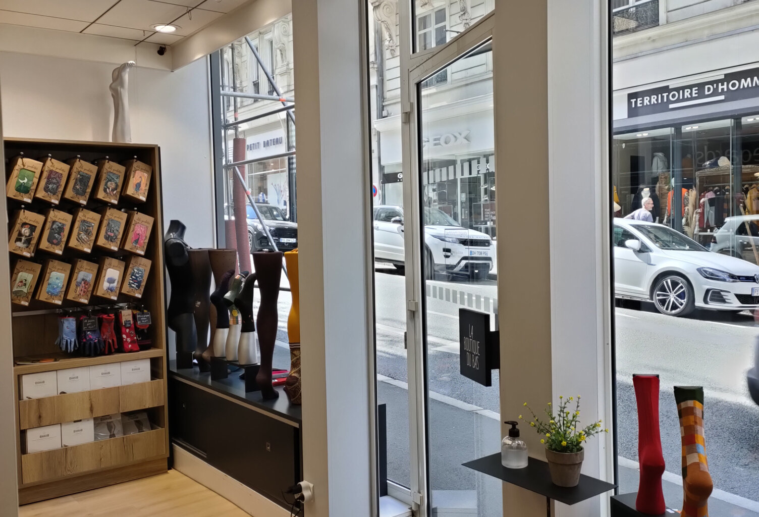 A CEDER LOCAL COMMERCIAL HYPERCENTRE — photo 1