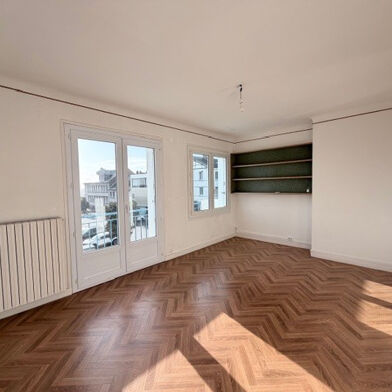 Appartement 3 pièces 636 €