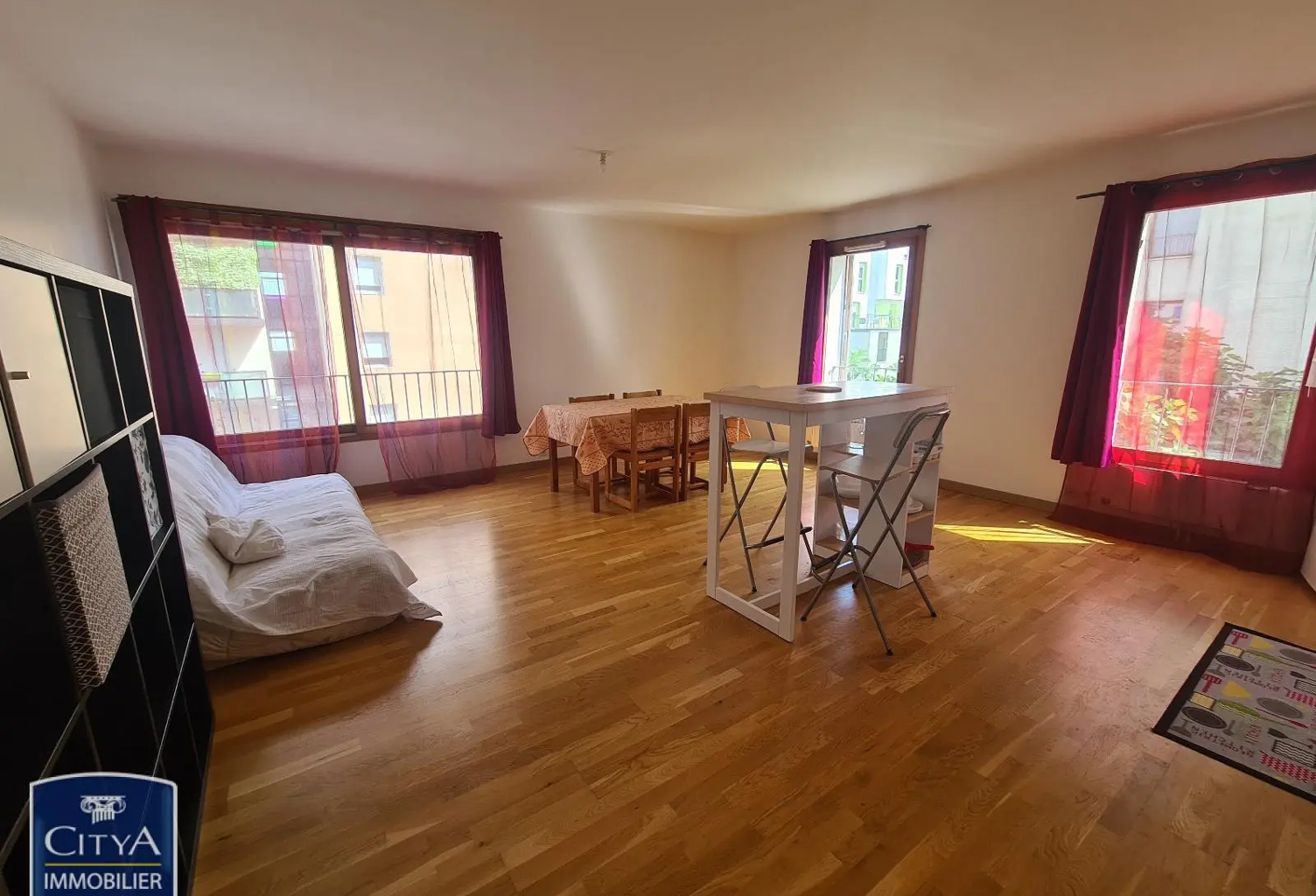 Vente appartement   Tours (37200) — photo 1
