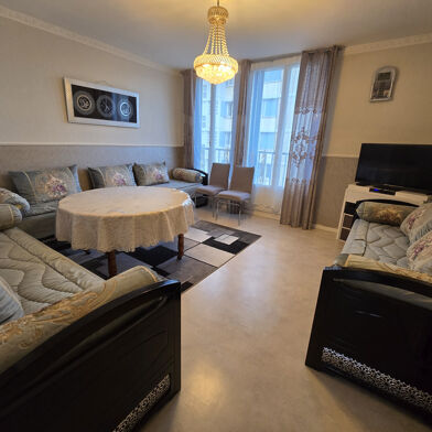 Appartement 4 pièces 80000 €