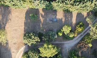 Terrain  1006 m² à vendre à Cucuron (84160)