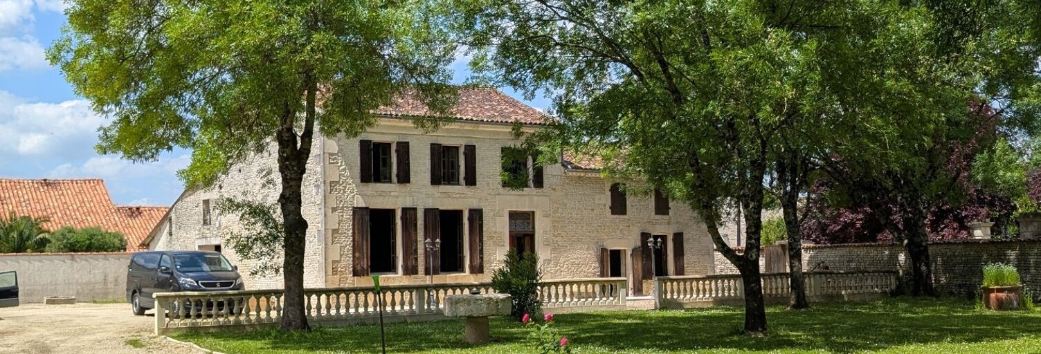 Maison 3 Pièces 147 m² à vendre à Nantillé (17770)