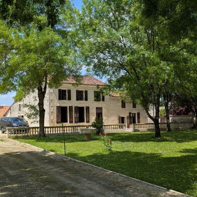 Maison 3 pièces 218400 €