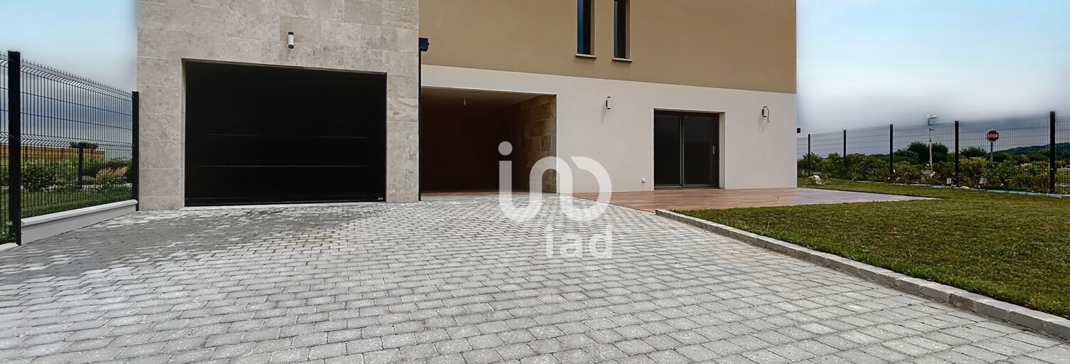 Maison 5 Pièces 138 m² à vendre à Hermonville (51220)