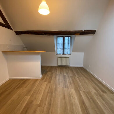 Appartement 2 pièces 466 €
