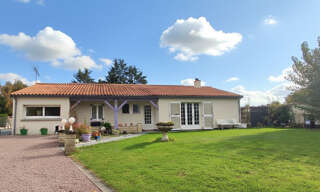 Maison 5 Pièces 126 m² à vendre à Thuré (86540)