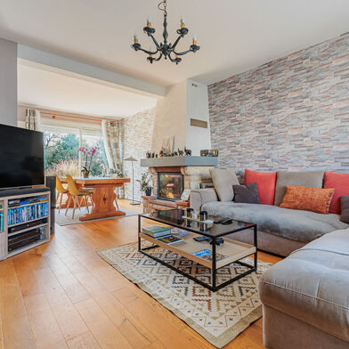 Maison 5 pièces 304000 €