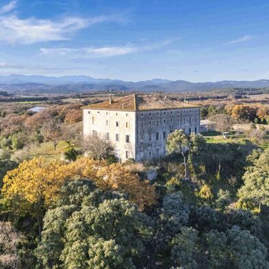 Maison 20 pièces 950000 €