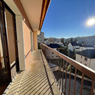 Appartement 3 pièces 585 €