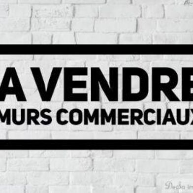 Commerce  735000 €