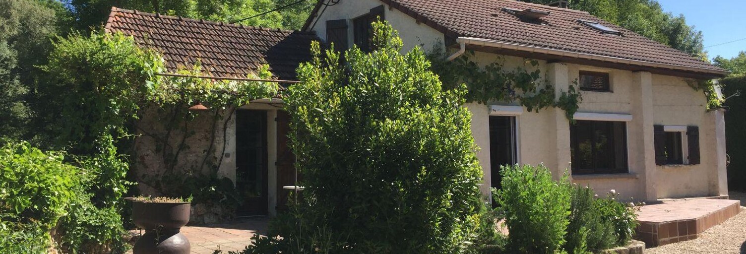 Maison 5 Pièces 132 m² à vendre à Saint-Cyr-sur-Morin (77750)