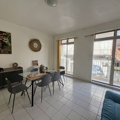 Appartement 3 pièces 850 €