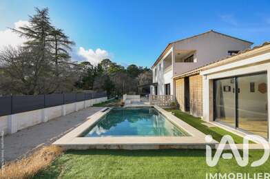 Maison 5 pièces 449000 €