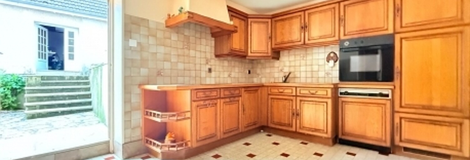 Maison 6 Pièces 153 m² à vendre à Ozolles (71120)