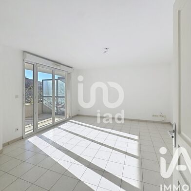 Appartement 2 pièces 135000 €