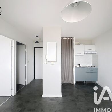 Appartement 2 pièces 700 €