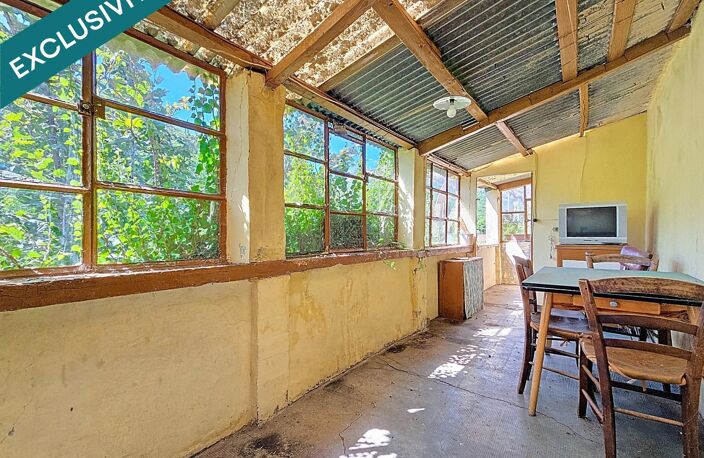 Maison R+1 avec grand terrain, garage, caves et accès rivière  Fort potentiel — photo 4