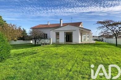 Maison 9 pièces 900000 €