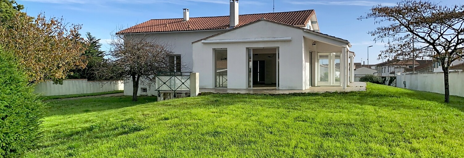 Maison 9 Pièces 255 m² à vendre à Rivedoux-Plage (17940)