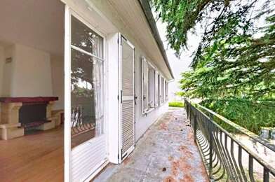 Appartement 5 pièces 142000 €