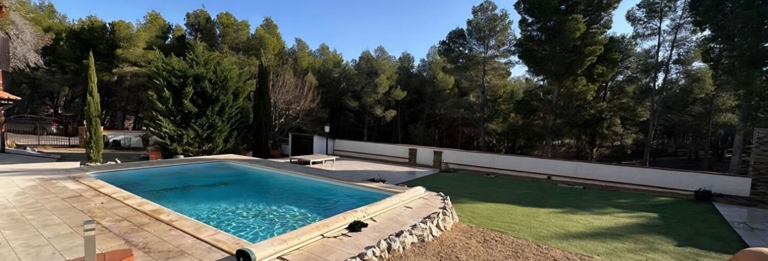 Maison 5 Pièces 220 m² à vendre à Espira-de-l'Agly (66600)