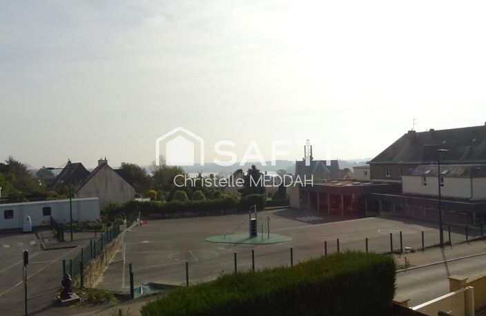 Volumes et beau potentiel, au coeur du bourg! — photo 2