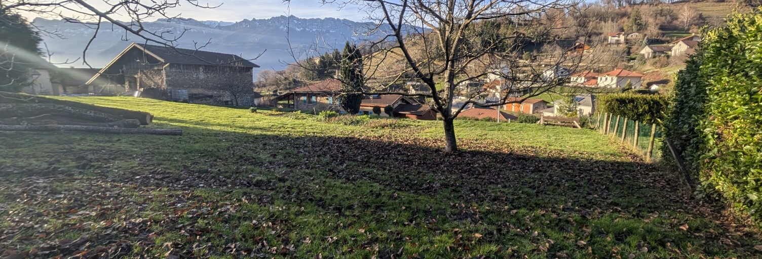 Terrain  2993 m² à vendre à Crêts-en-Belledonne (38830)