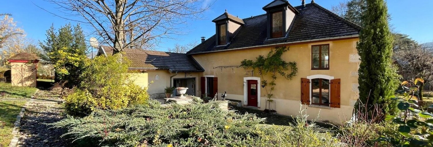 Maison 8 Pièces 185 m² à vendre à Port-Lesney (39600)