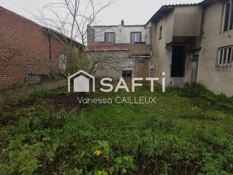 Immeuble commerciale avec appartement, 6 pièces — photo 1
