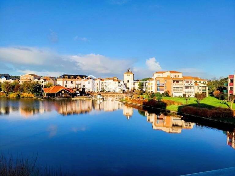 Appartement 21 m2 avec balcon vue imprenable sur le Lac — photo 1