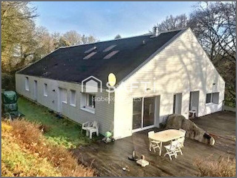 GRANDE MAISON FAMILIALE AU CALME, Cadre Boisé — photo 1